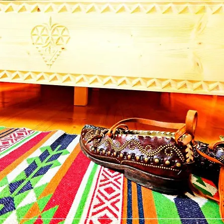 Goralski Stary Mlyn House Закопане